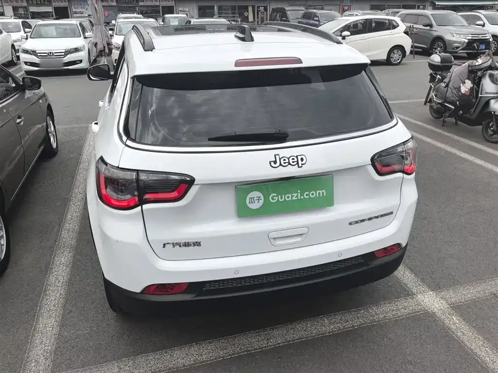Jeep Compass 2021 из CN, фото 10