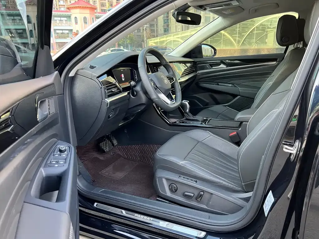Volkswagen Passat — фото 8