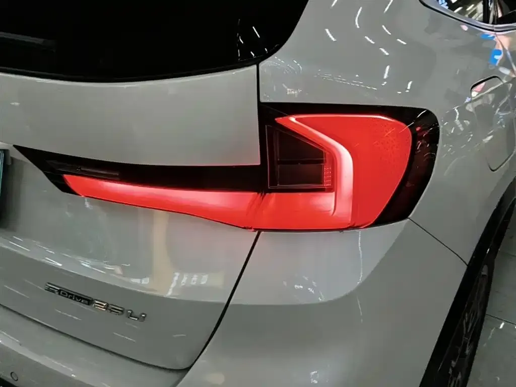 BMW X1 2023 из CN, фото 2