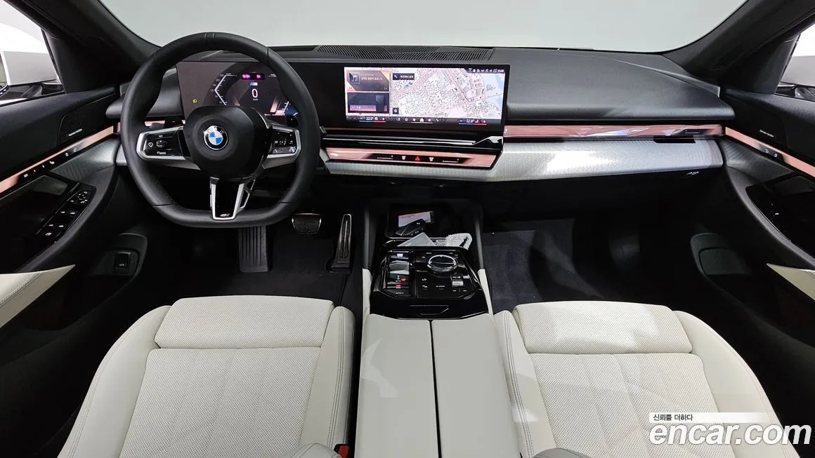 BMW 5-Series — фото 10