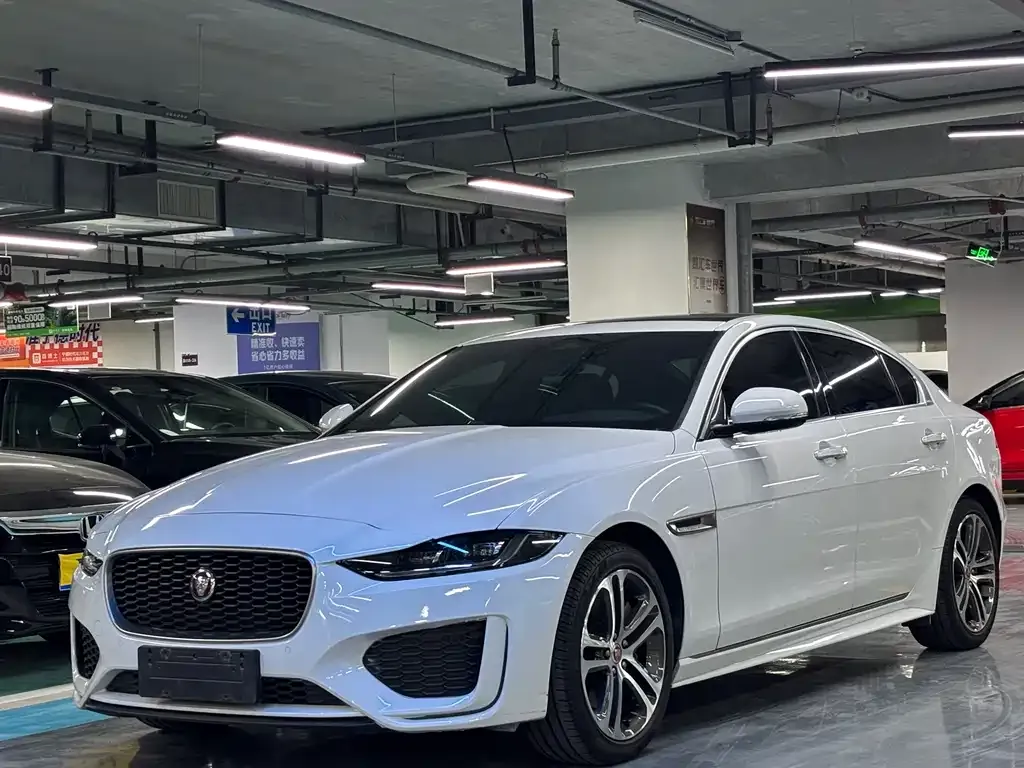 Jaguar XEL — фото 1