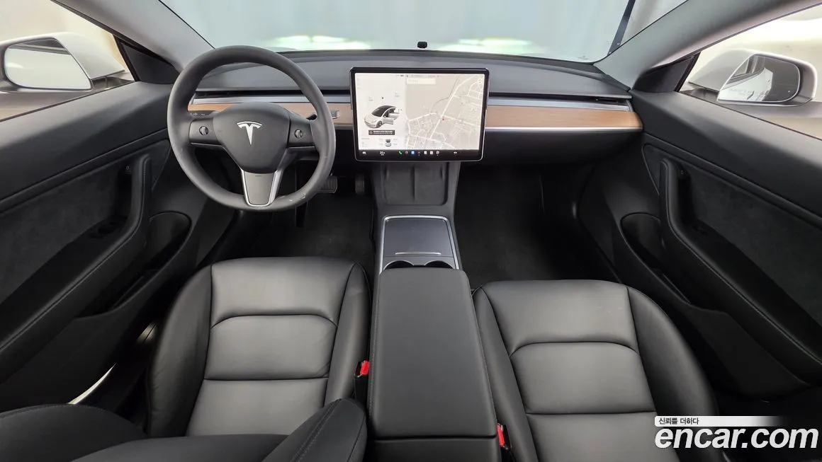 Tesla Model 3 — фото 4