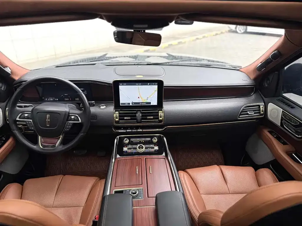 Lincoln Navigator 2021 из CN, фото 8