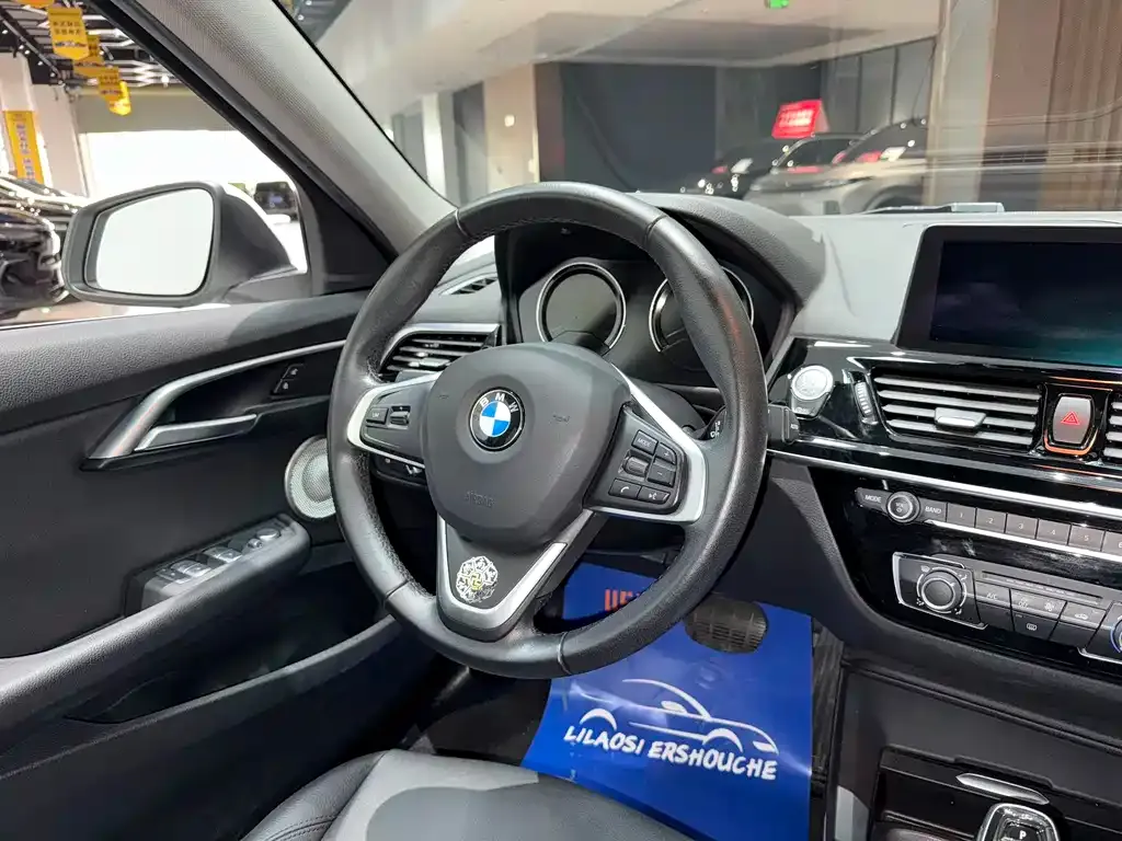 BMW 1 Series 2021 из CN, фото 7
