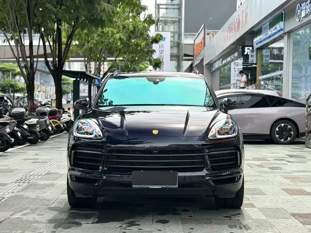 Porsche Cayenne — фото 2