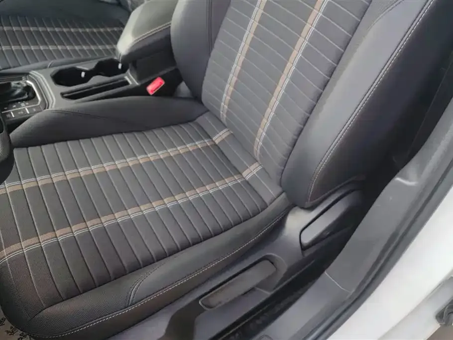 Volkswagen Lavida 2021 из CN, фото 6
