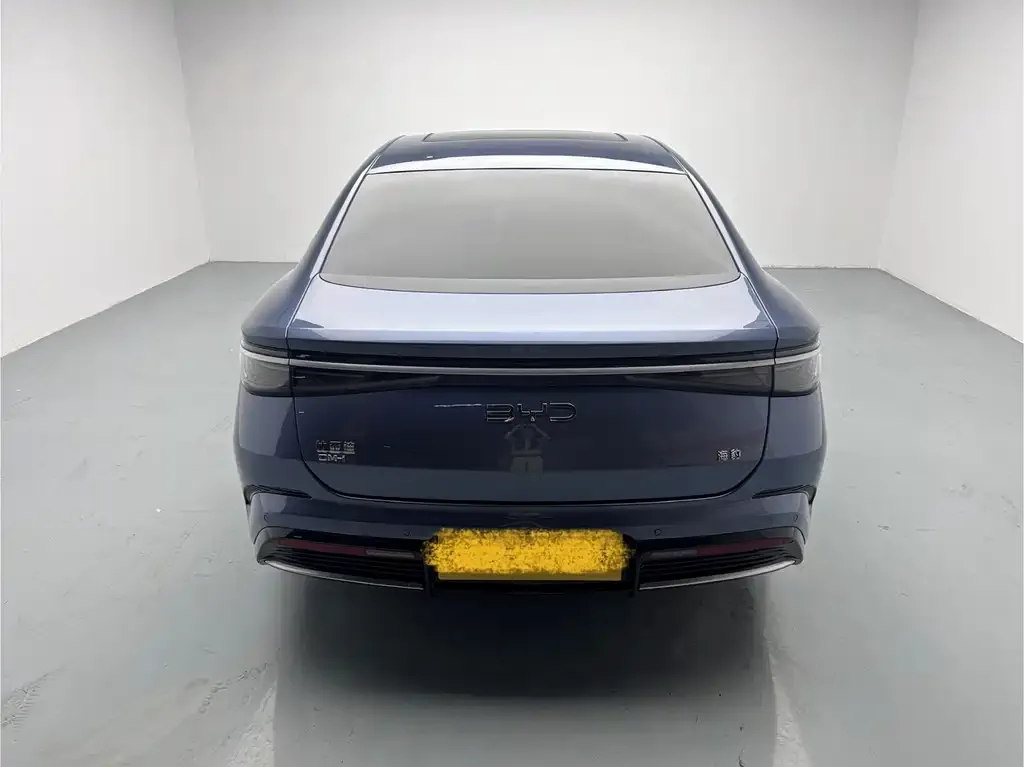 BYD Seal — фото 4