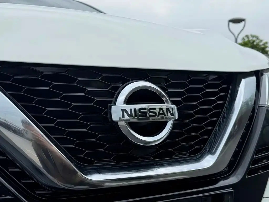Nissan Qashqai — фото 2