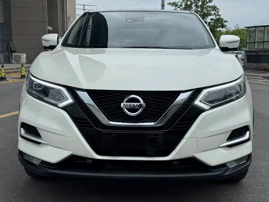 Nissan Qashqai — фото 3