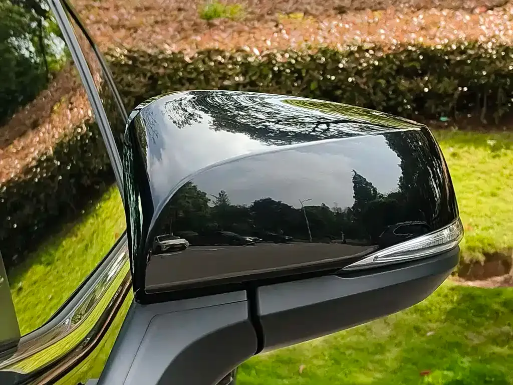 Toyota Highlander — фото 4