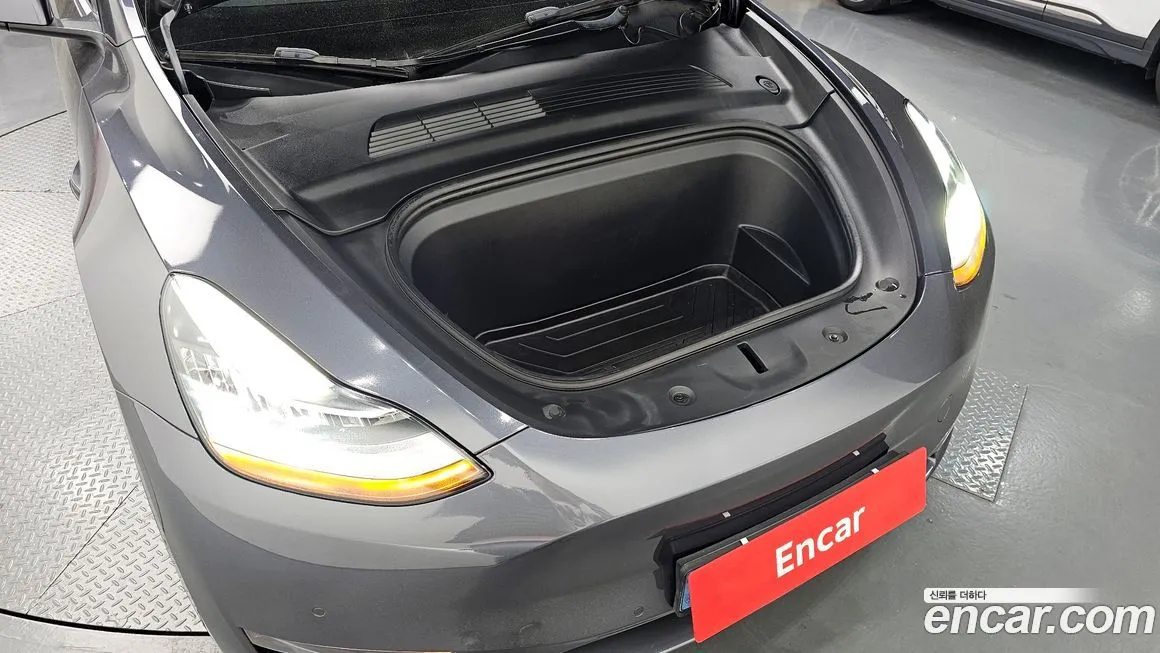 Tesla Model Y 2021 из KR, фото 9