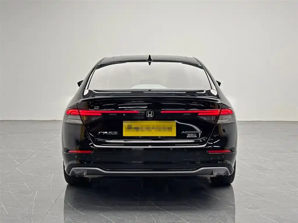 Honda Accord — фото 2