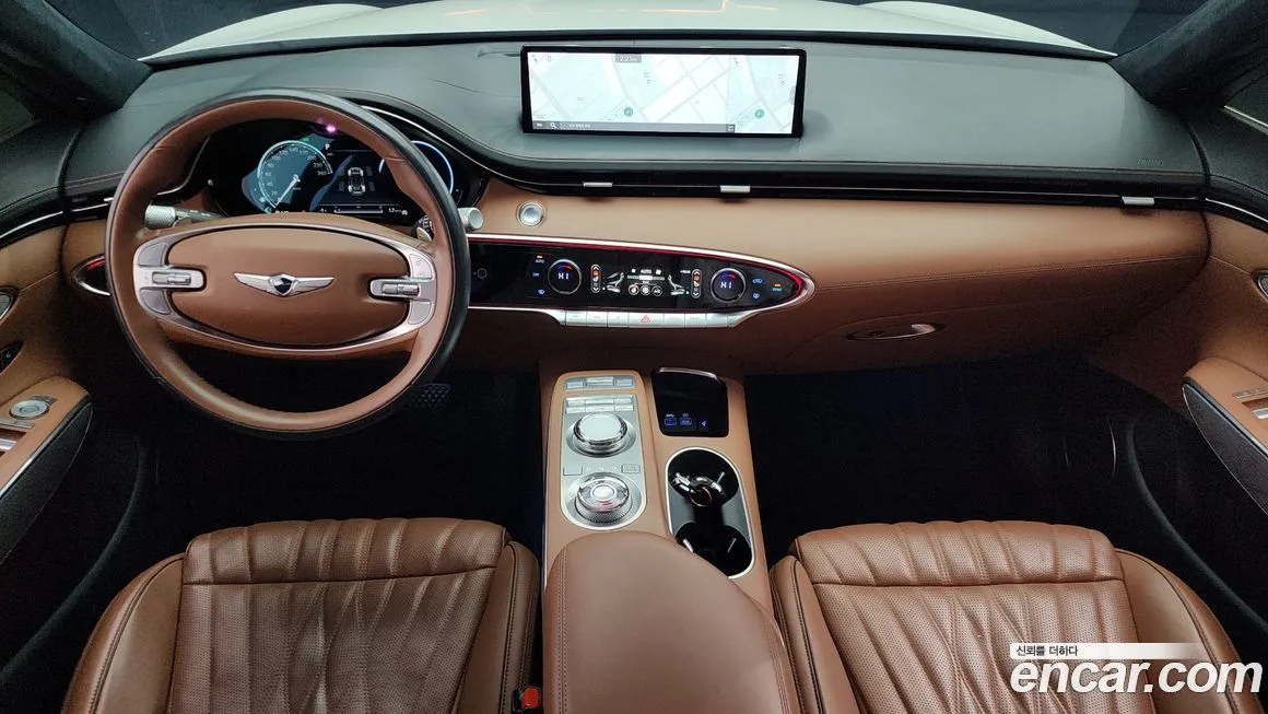 Genesis GV70 — фото 10
