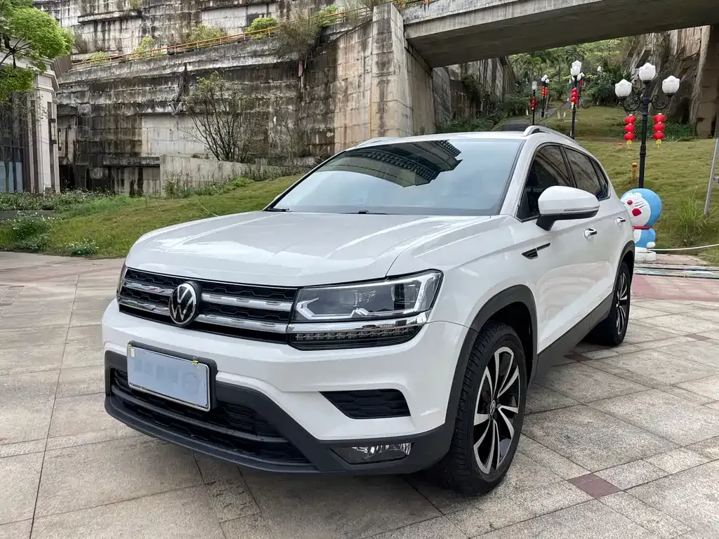 Volkswagen Tharu — фото 1