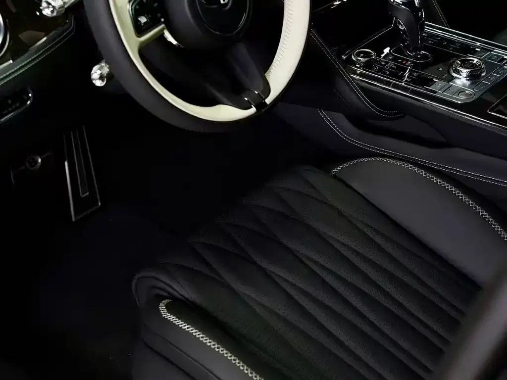 Bentley Flying Spur PHEV 2022 из CN, фото 2