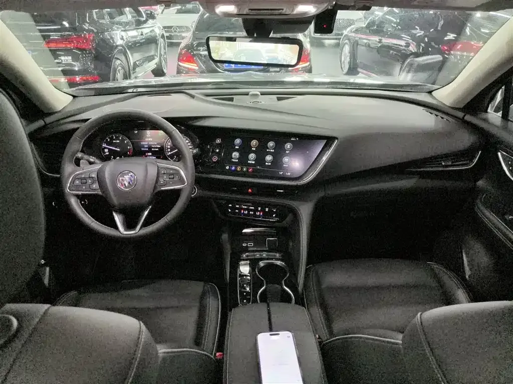 Buick Envision Plus — фото 3