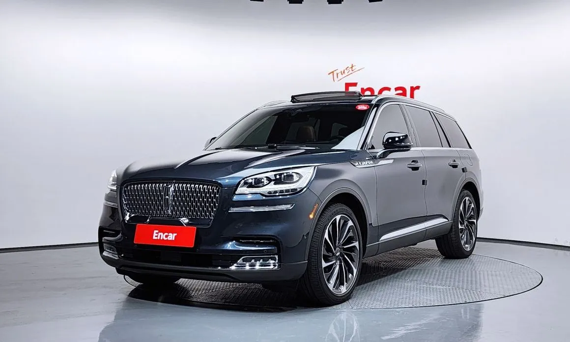 Lincoln Aviator — фото 1
