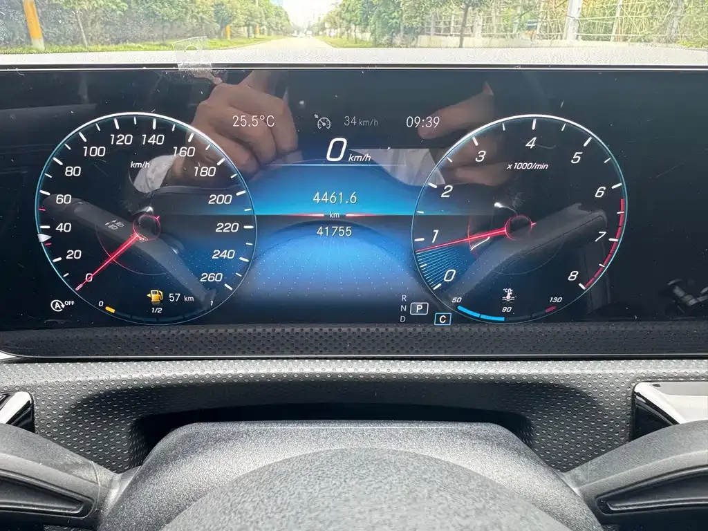 Mercedes-Benz A-Class 2023 из CN, фото 2
