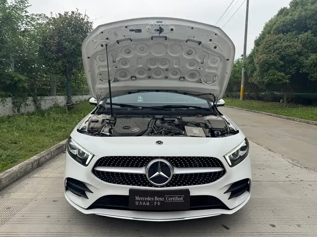 Mercedes-Benz A-Class 2023 из CN, фото 9