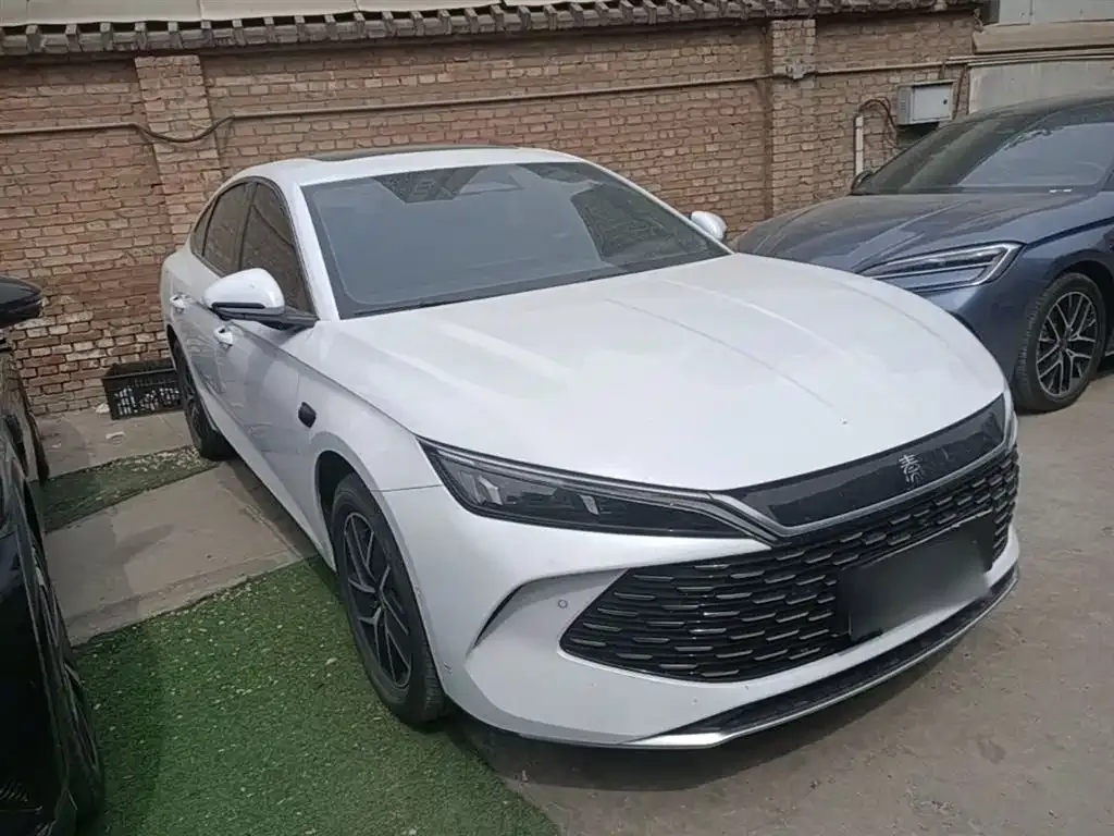 BYD Qin L — фото 10