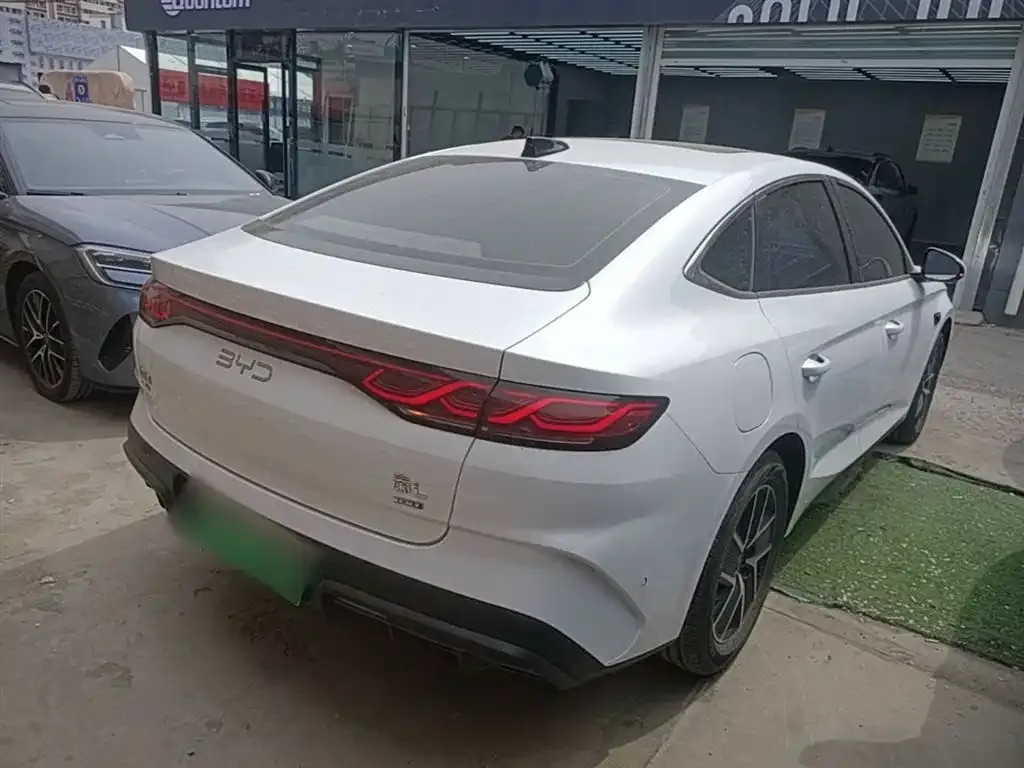 BYD Qin L — фото 2