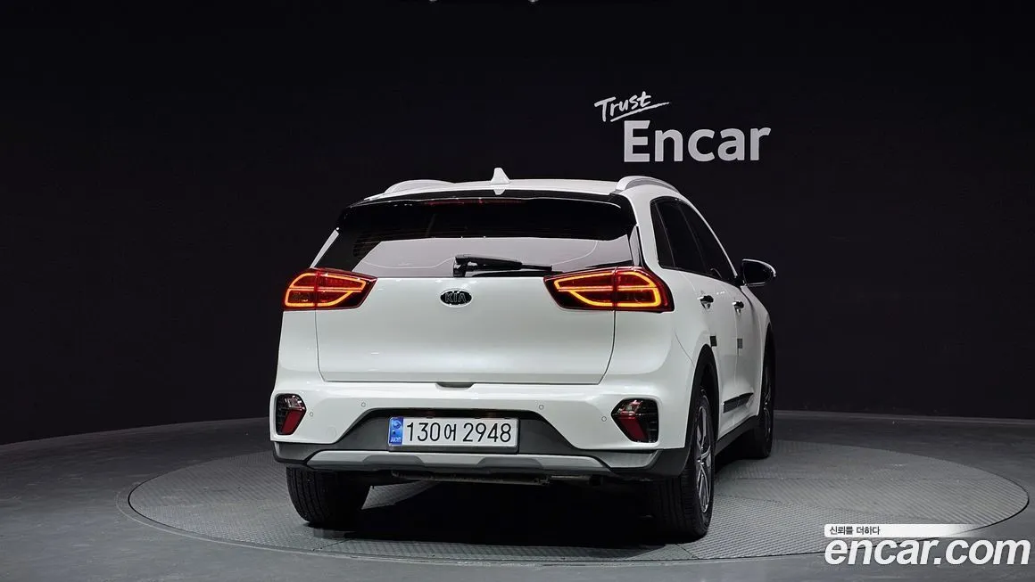 Kia Niro — фото 5
