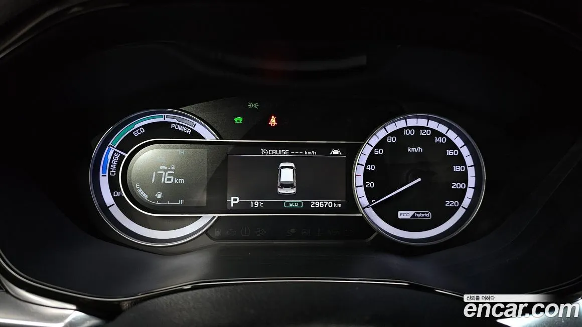 Kia Niro — фото 3