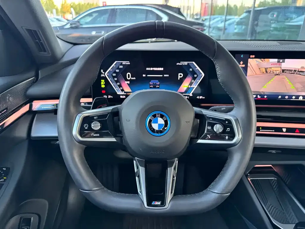 BMW i5 2025 из CN, фото 5