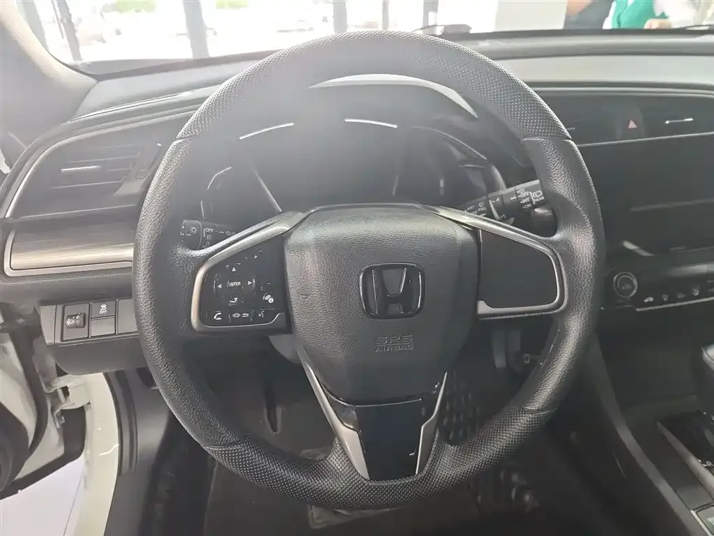 Honda Civic — фото 5