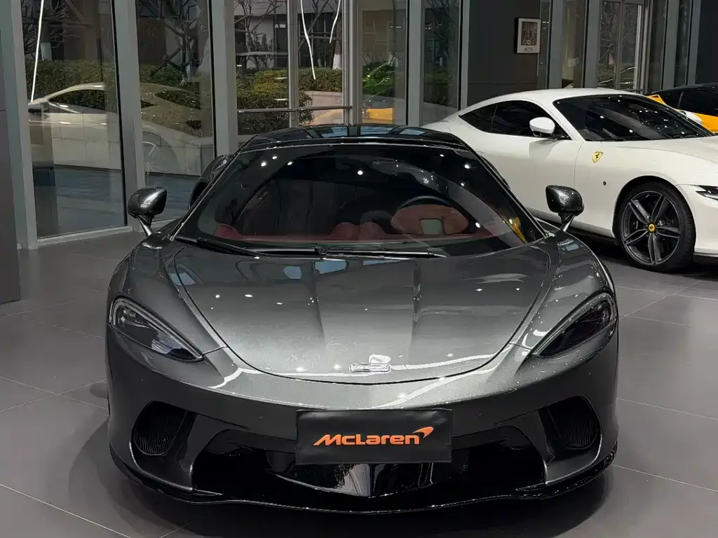 McLaren GT — фото 10