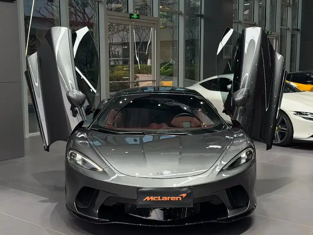 McLaren GT — фото 9