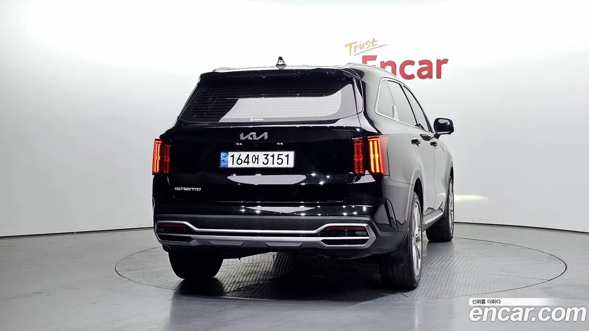Kia Sorento — фото 8