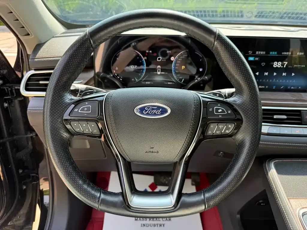 Ford Territory — фото 6
