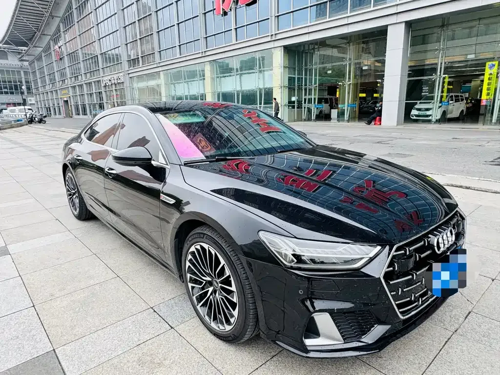 Audi A7L — фото 5