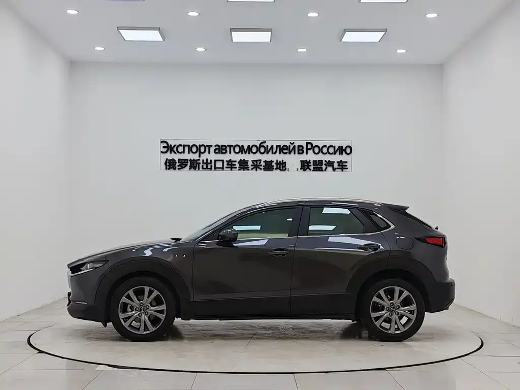 Mazda CX-30 — фото 2