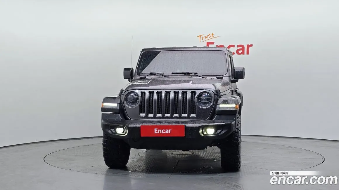 Jeep Wrangler 2022 из KR, фото 2