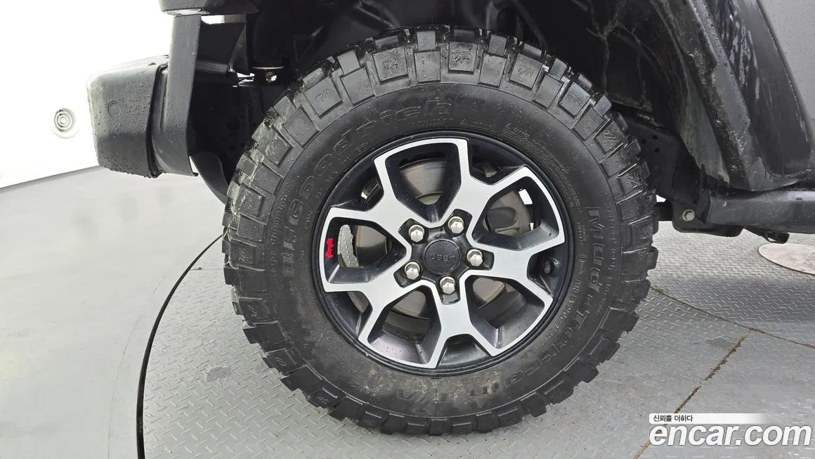 Jeep Wrangler 2022 из KR, фото 6