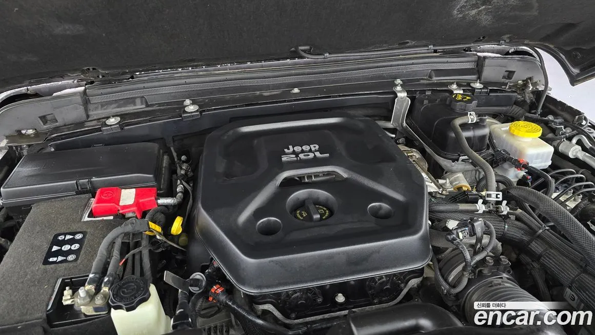 Jeep Wrangler 2022 из KR, фото 7