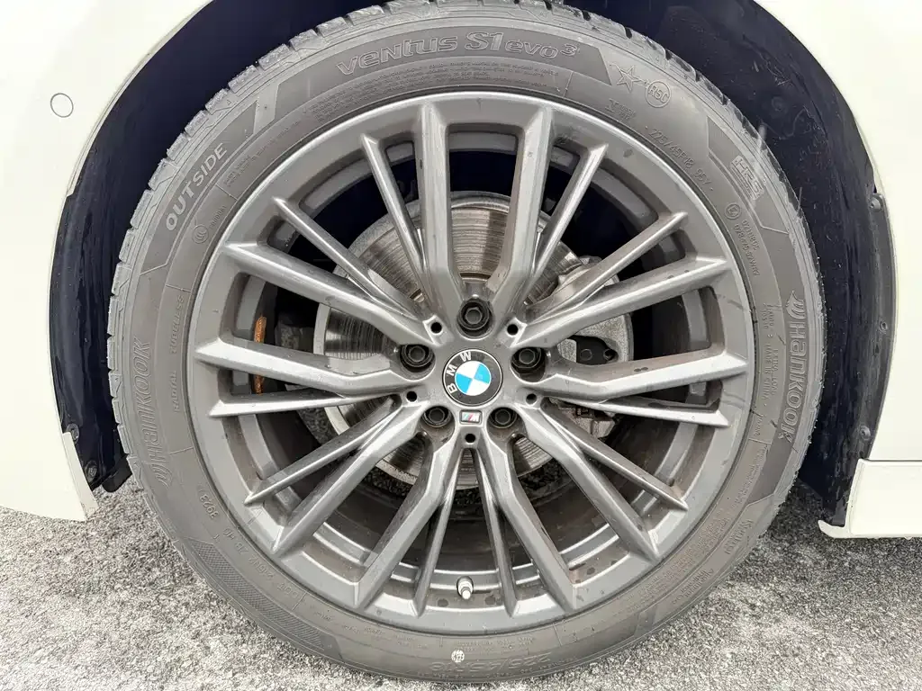 BMW 3 Series — фото 9