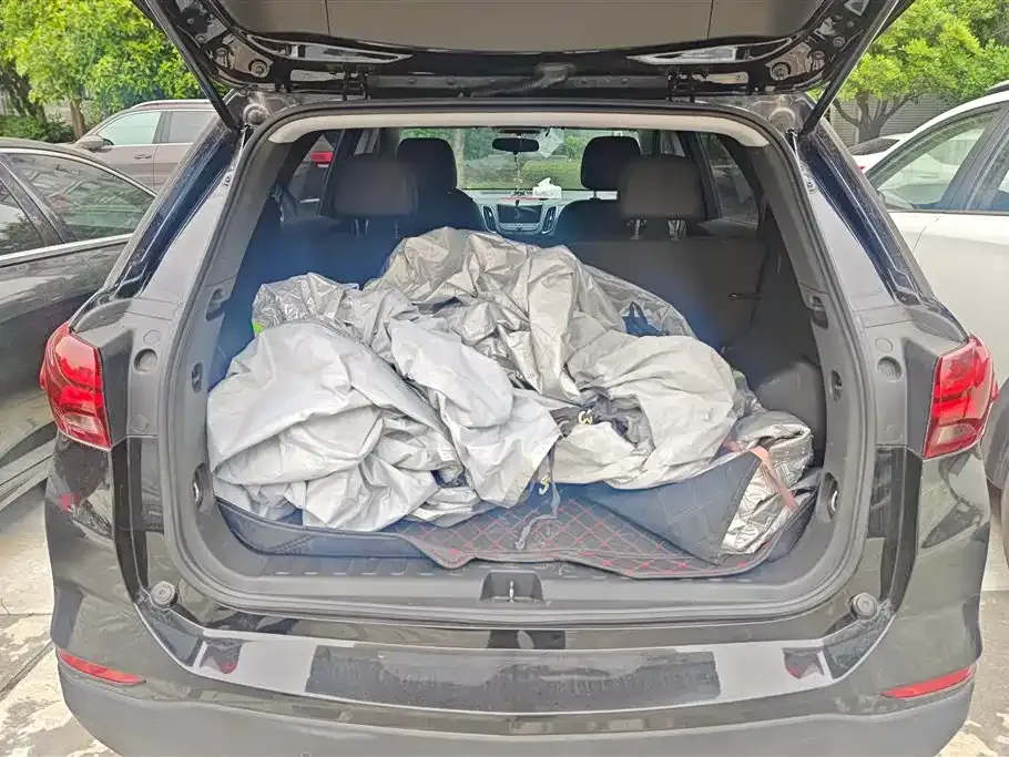 Chevrolet Equinox 2021 из CN, фото 8