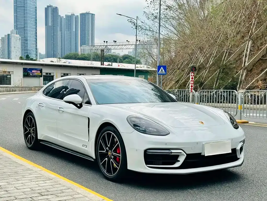 Porsche Panamera — фото 3