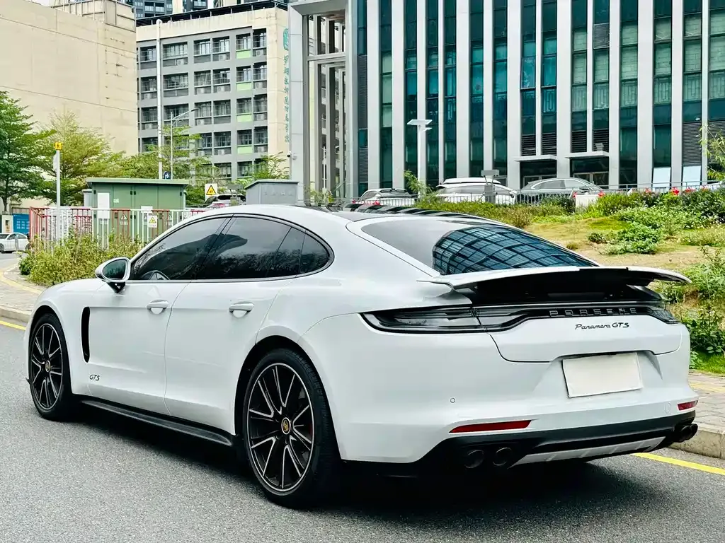 Porsche Panamera — фото 5