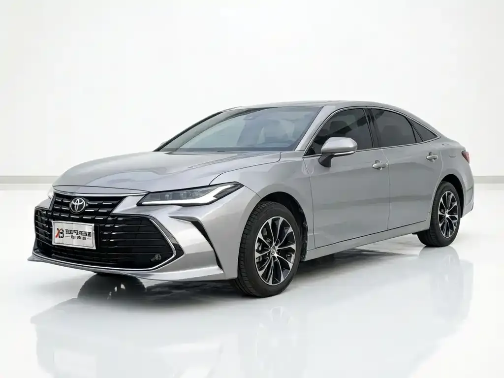 Toyota Avalon — фото 1