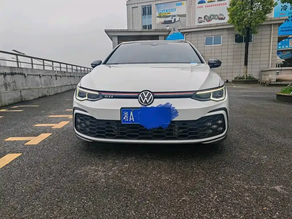 Volkswagen Golf GTI 2023 из CN, фото 9
