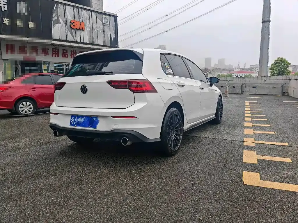 Volkswagen Golf GTI 2023 из CN, фото 10