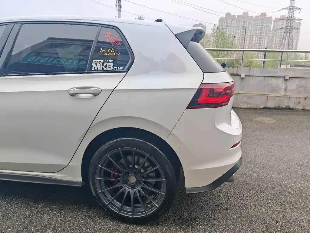 Volkswagen Golf GTI 2023 из CN, фото 5