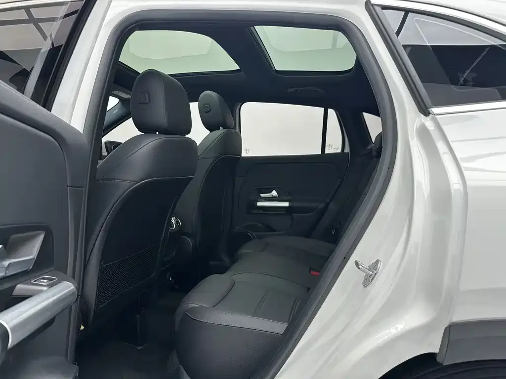Mercedes-Benz GLA 2022 из CN, фото 2