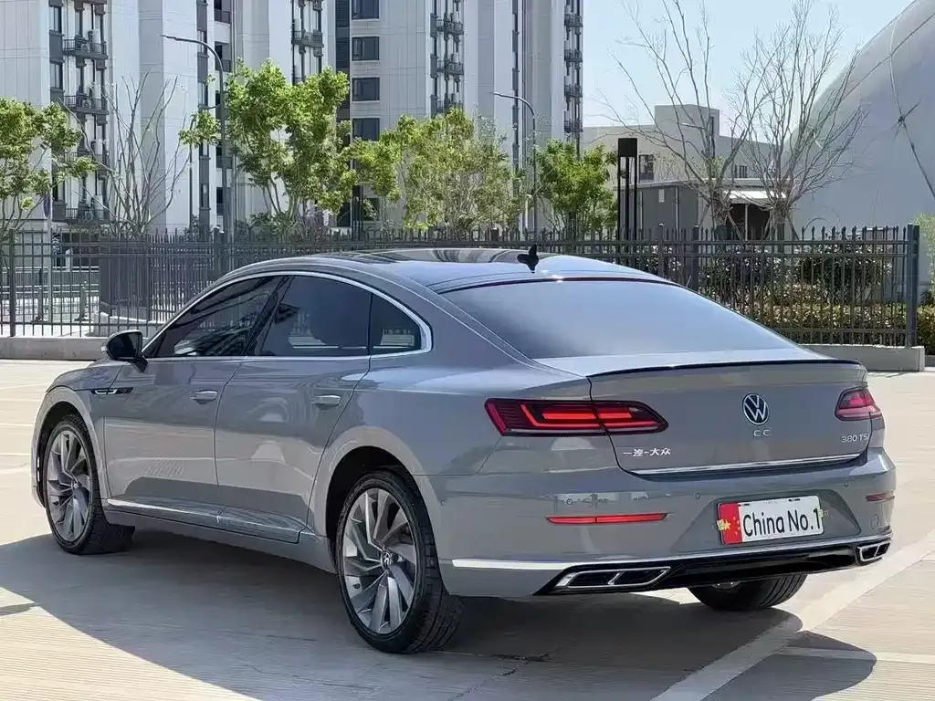 Volkswagen CC — фото 8
