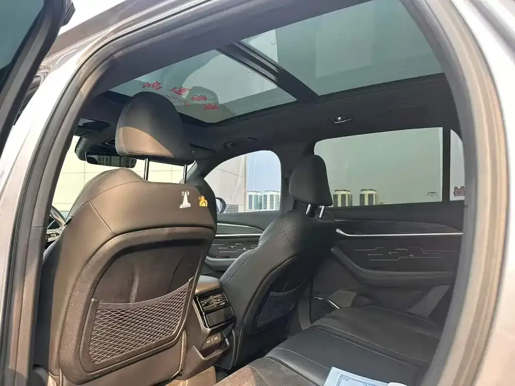 Geely Xingyue L — фото 9