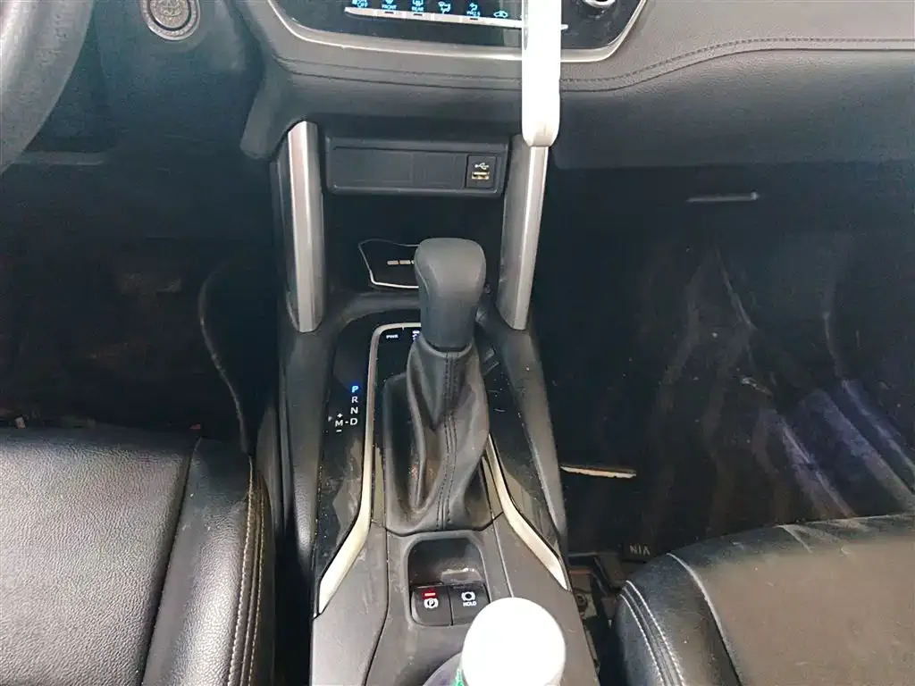 Toyota Corolla Cross 2023 из CN, фото 9